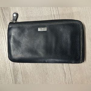 Buxton black leather wallet